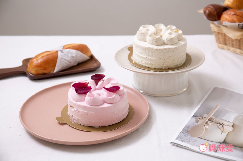 免運｜高雄排隊名店【奧瑪烘焙】日式崎風蛋糕/羅馬生乳包