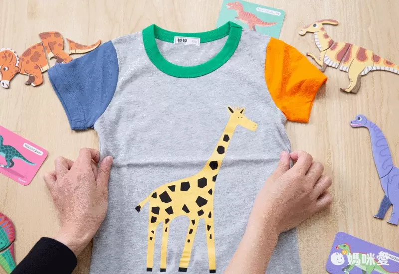 純棉短袖上衣-逗趣恐龍-花灰色