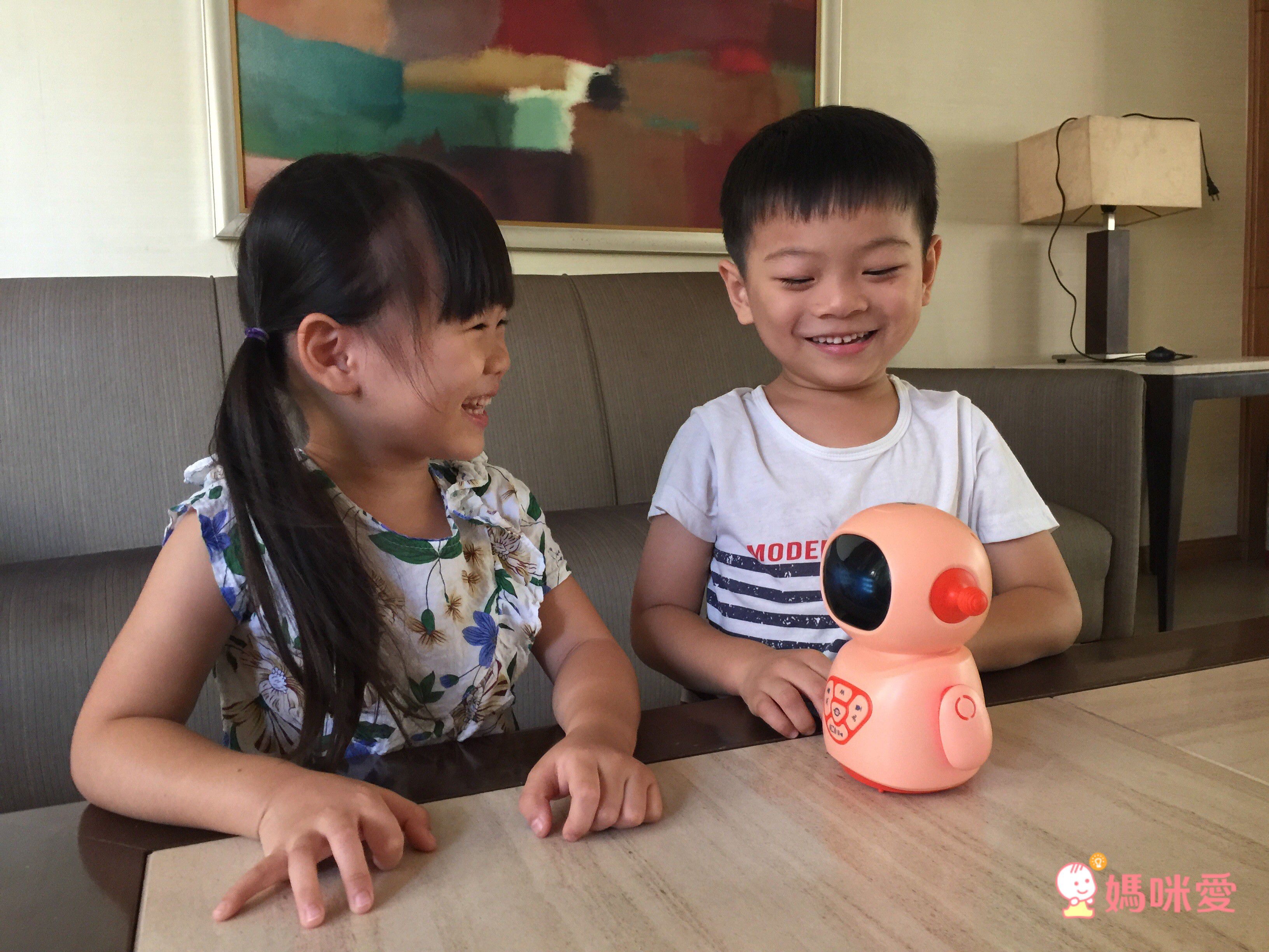 唱跳搖擺機器人★牛津新品★陪玩安撫的育兒神器！電音舞曲