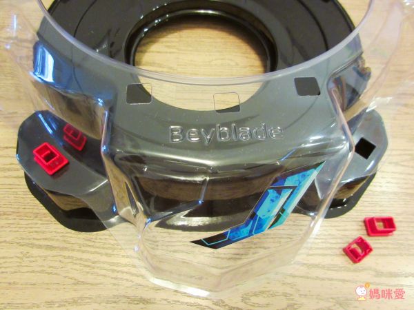 小學超夯戰鬥陀螺！日本【TAKARA TOMY】人氣玩具