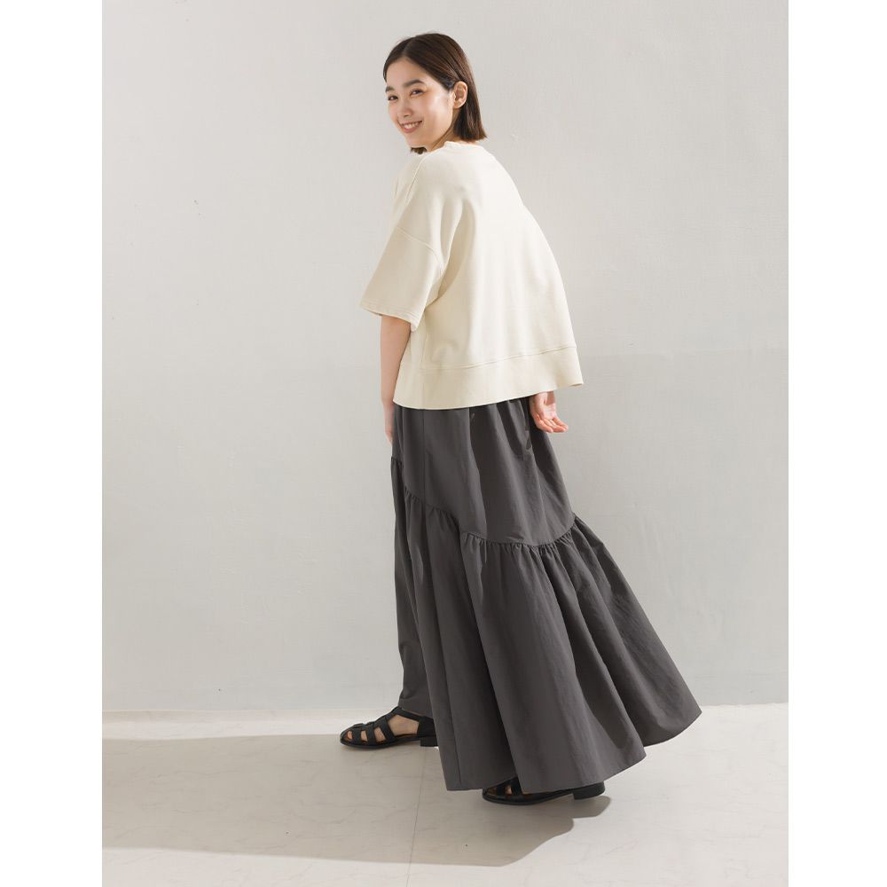 日本 OMNES - 不規則抓皺顯瘦修身長裙-卡其