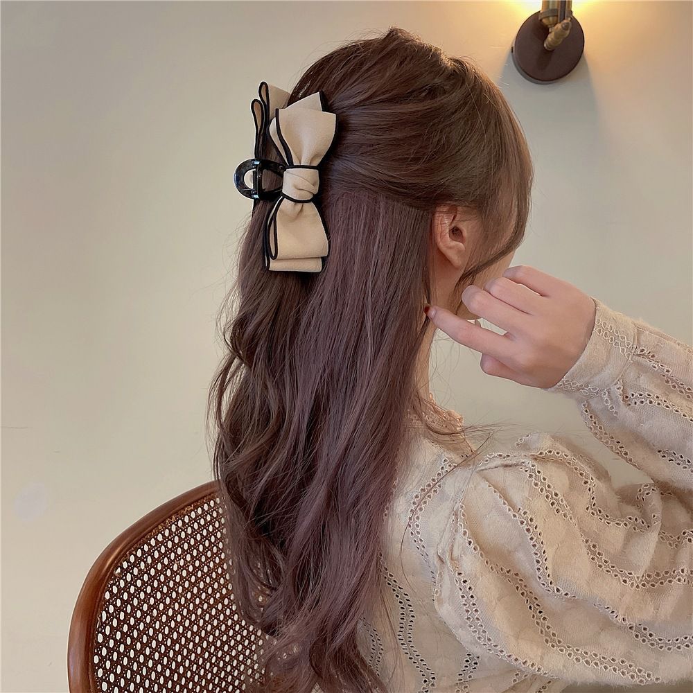 氣質復古絨面大蝴蝶結抓夾-白色