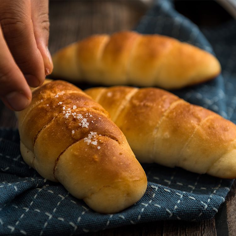 4小時賣破4萬顆！POPOLA 秒殺鹽之花奶油捲