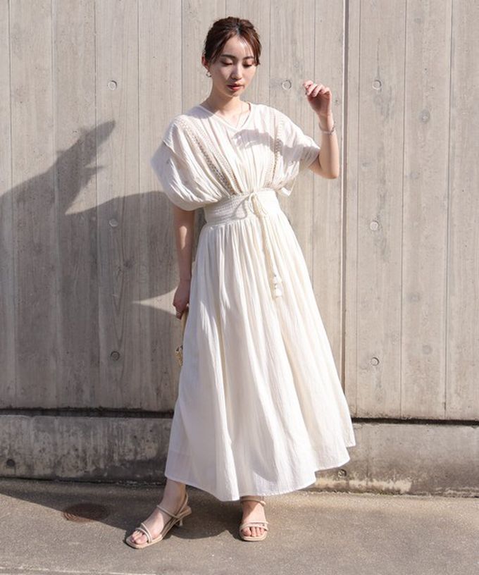 日本 Bab - 100%印度棉 素雅刺繡收腰短袖洋裝-黃