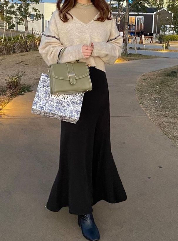 日本 GRL - 優雅修身魚尾長裙-象牙杏