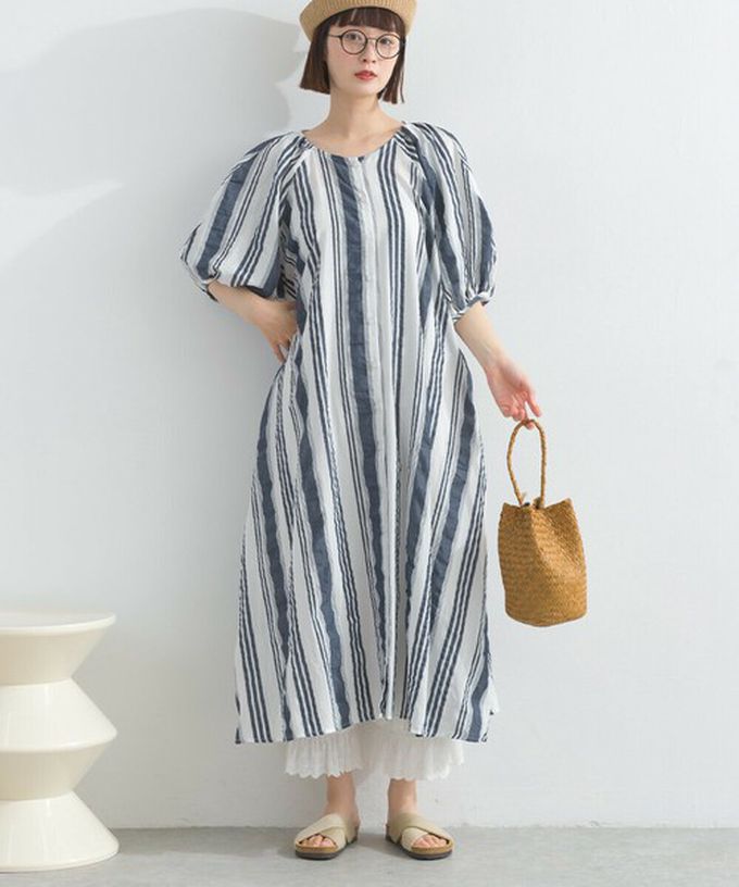 日本 Lupilien - 前後2way 印度棉泡泡袖輕盈洋裝-墨灰條紋