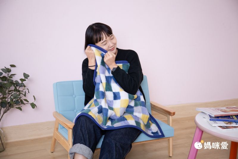 日本代購 - 【SOU·SOU】日本製質感保暖毛毯-黑白花 (70x100cm)