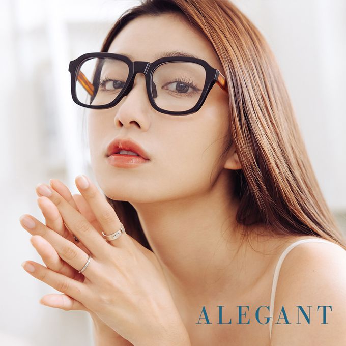 ALEGANT - 經典質感海曜黑威靈頓框插芯設計板材UV400濾藍光眼鏡
