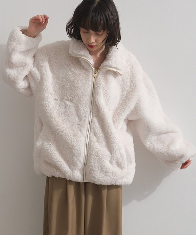 日本 ELENCARE DUE - 奢華毛絨柔軟寬鬆保暖拉鍊外套-淺卡其