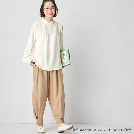 日本 BELLUNA - 日系花邊領口抓皺長袖上衣-灰杏