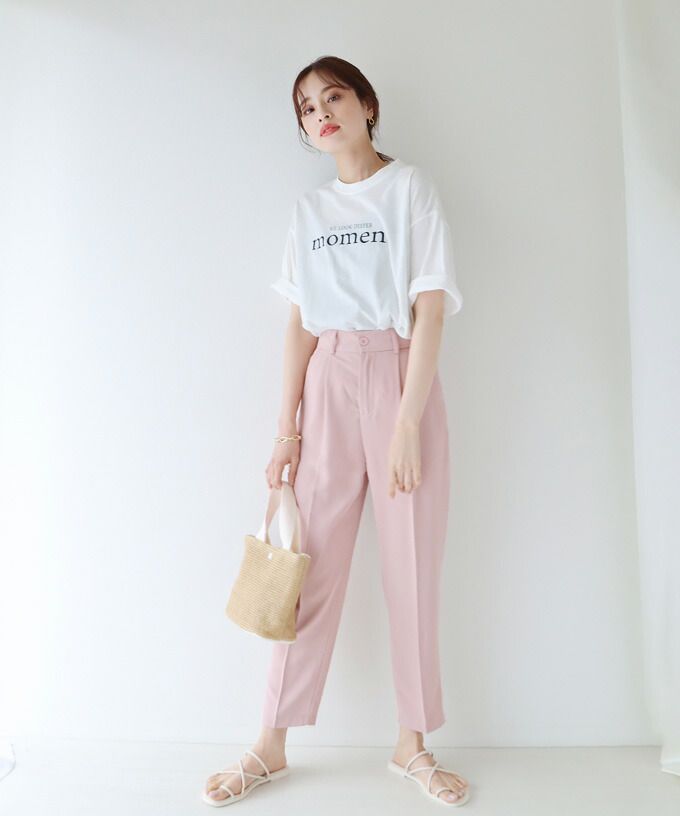 日本 BLUE EAST - 修身打褶後腰鬆緊錐形西裝褲-粉紅