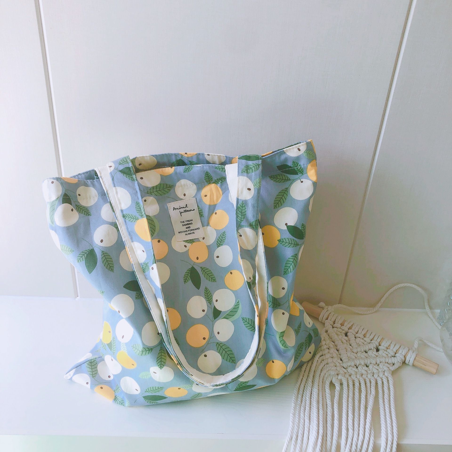 清新單肩手提帆布袋-綠底花園 (37*35cm)