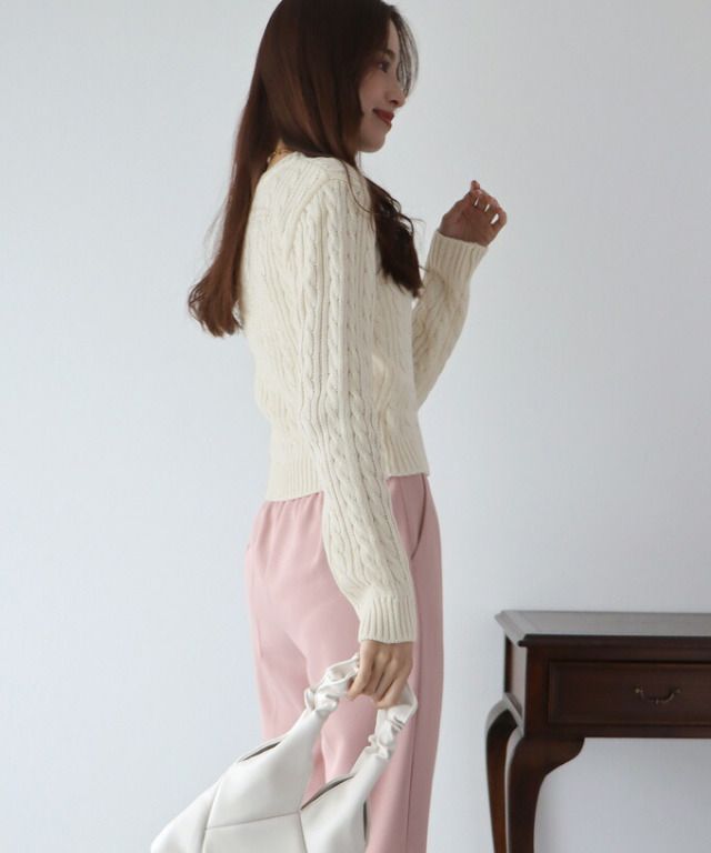 日本 BLUE EAST - 經典圓領麻花編針織上衣-灰綠