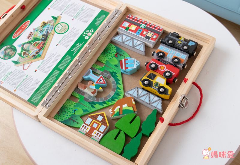 Amazon五星【美國瑪莉莎】超大交通遊戲地墊、木製軌道車車玩具