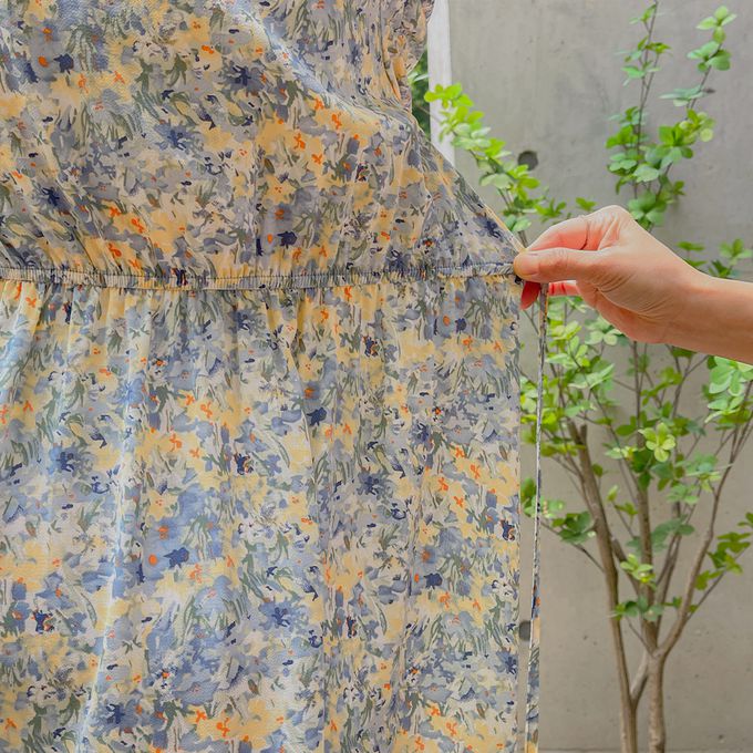 韓國女裝代購 - 水彩花印V領縮腰連身洋裝-藍 (FREE)