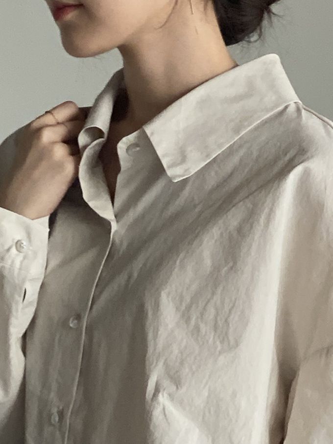 韓國女裝連線 - 知性背後抓褶翻領長袖襯衫-米杏 (FREE)