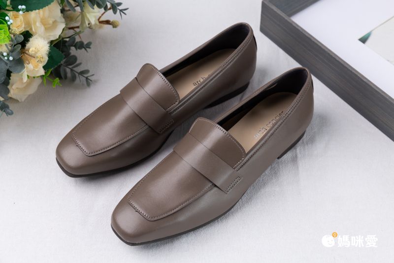 尋找灰姑娘！日本製♡輕量柔軟美腿鞋