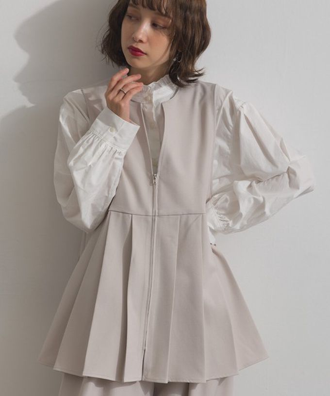 日本 ELENCARE DUE - 正式感斜紋布優雅百褶背心-海軍藍