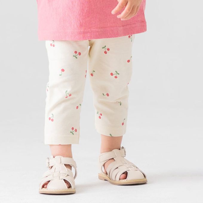 日本 Chil2 - 百搭印花彈力七分褲-愛心-象牙白