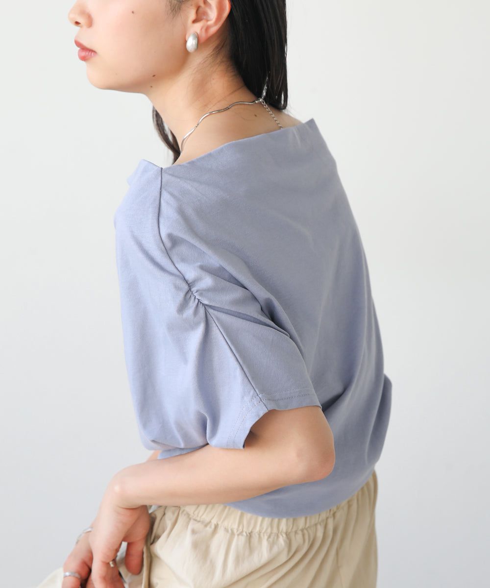 日本 Bab - 不對稱落肩設計短袖上衣-淺藍紫