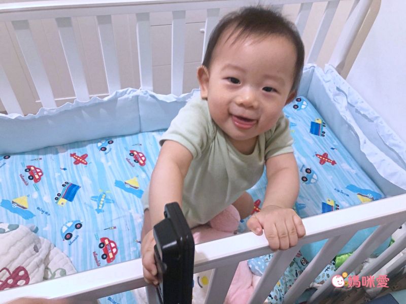 鴻宇 HongYew - 嬰兒幼童乳膠床墊+布套組-交通樂園-藍色 (60x120x4 cm)