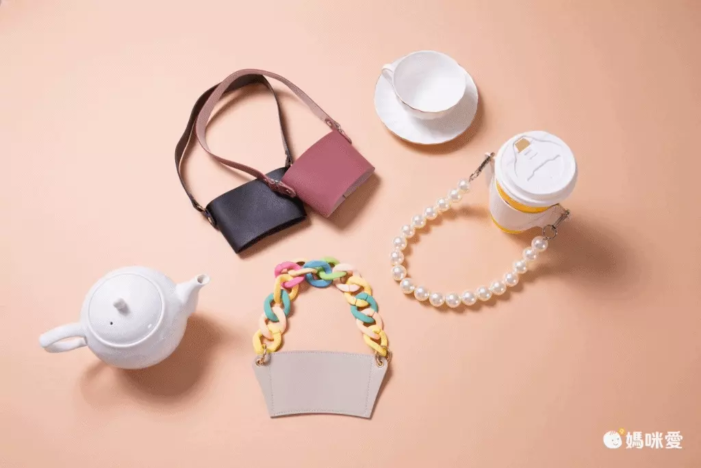 時尚手鏈咖啡皮質杯套-玫瑰粉鏈條+粉色杯套