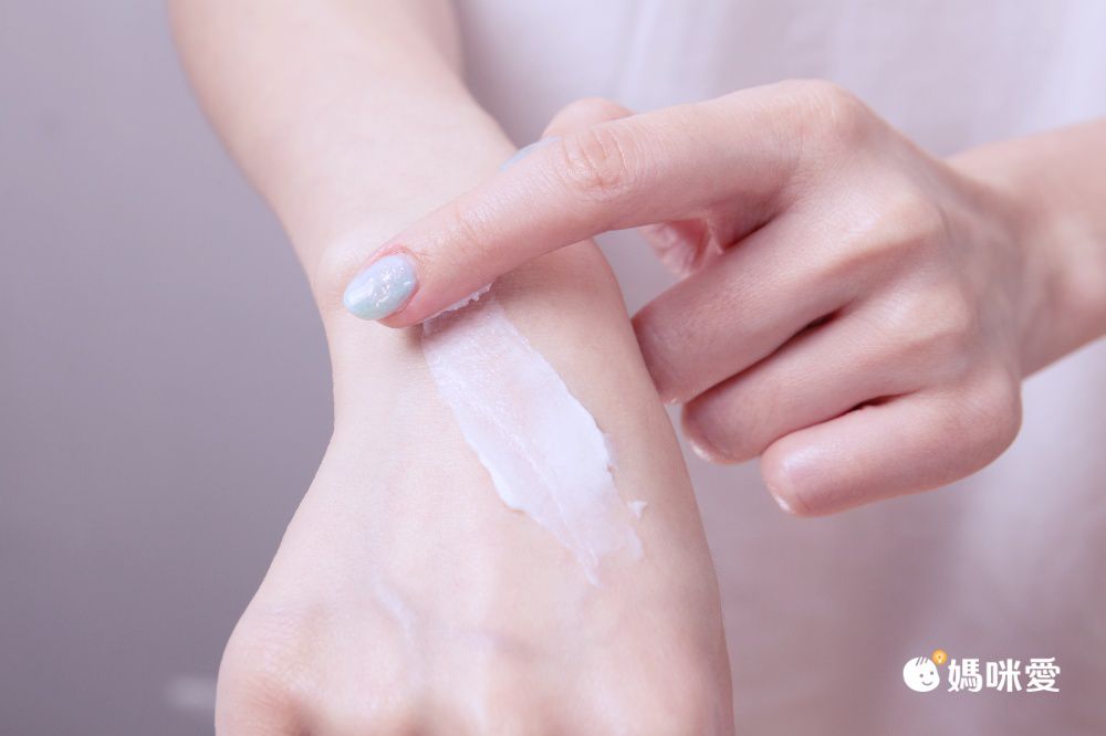 西班牙 XHEKPON - [外盒凹損福利品] 膠原蛋白緊紋霜-原裝進口正貨-40ml