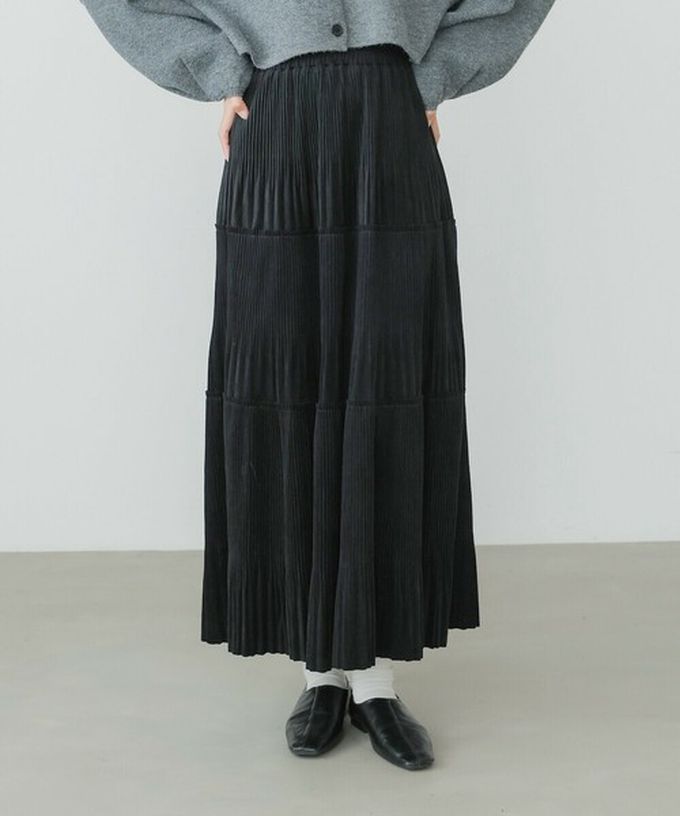 日本 Bab - 飄逸感絲滑絨面細摺長裙-卡其棕