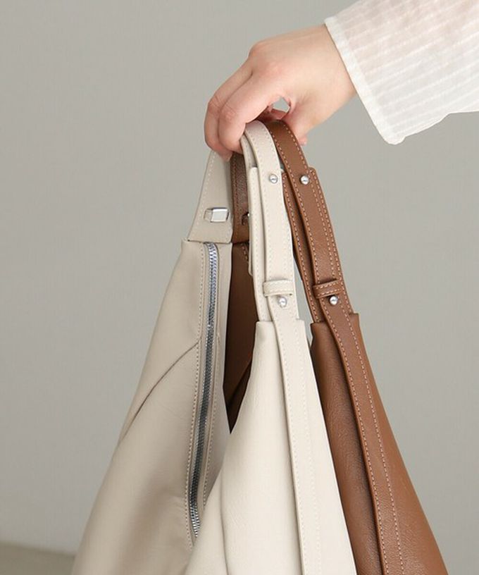 日本 Bab - 俐落雙拉鍊彎月形質感肩背包-咖啡