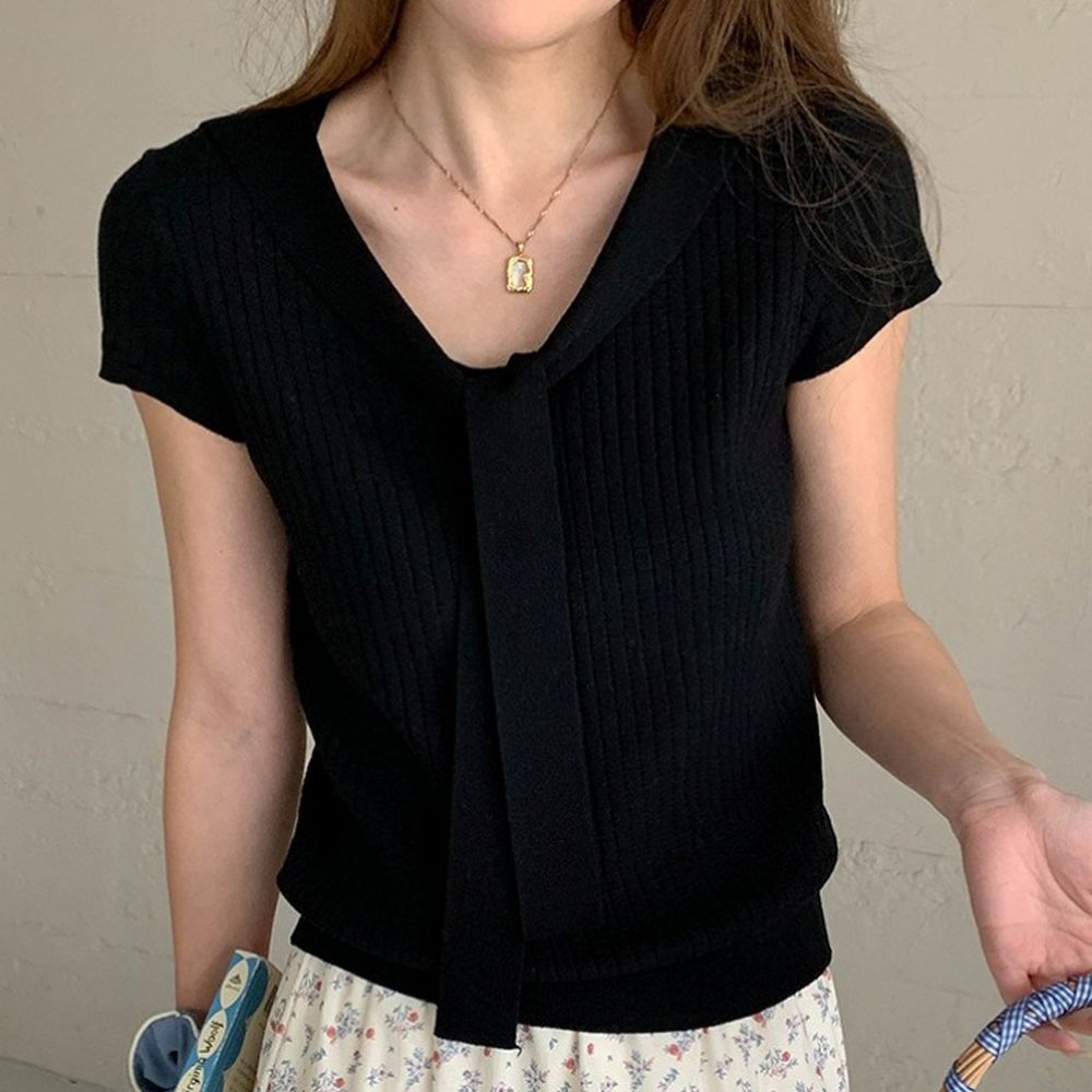 溫柔V領綁帶短袖針織衫-黑 (F)