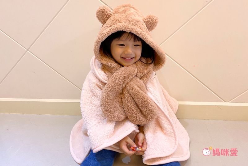 日本 AUBE - 毛茸茸保暖圍脖帽(親子通用款)-熊耳造型-粉紅 (Free size)