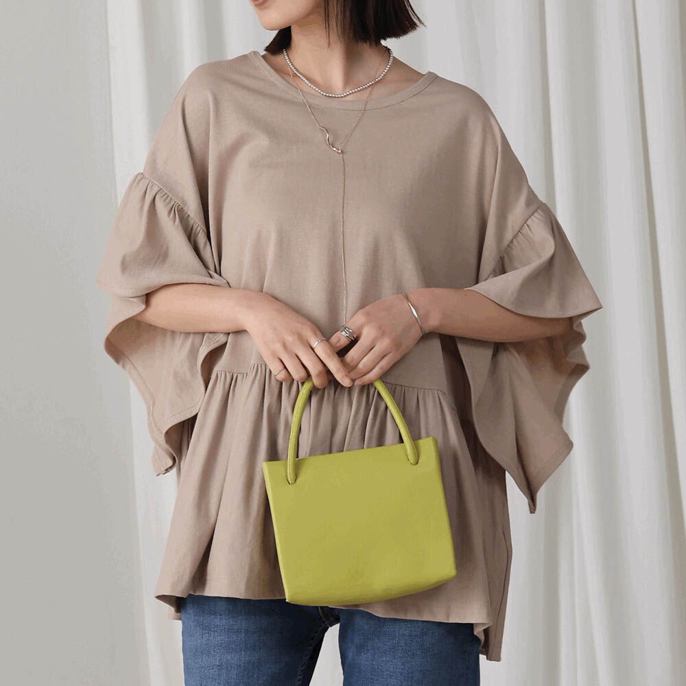 透氣嫘縈飄逸大寬袖上衣-杏棕