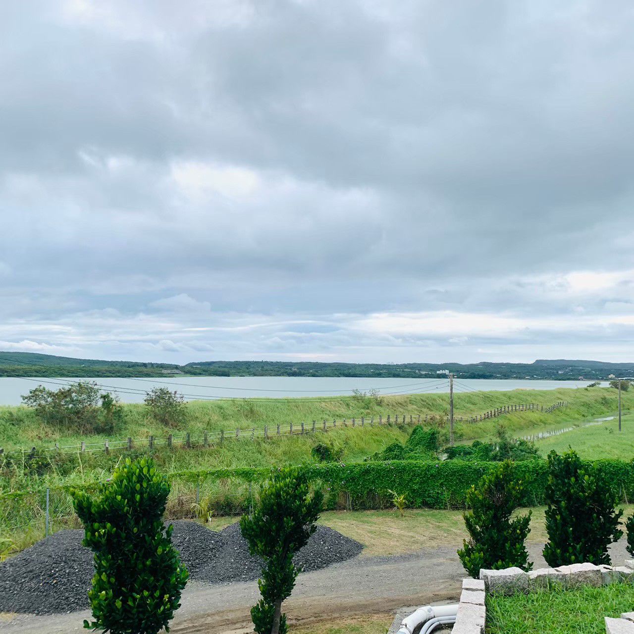 戀戀星辰湖畔莊園星光館 - 平日入住-花園家庭四人房含四客早餐住宿券-優惠效期至 2024/02/28