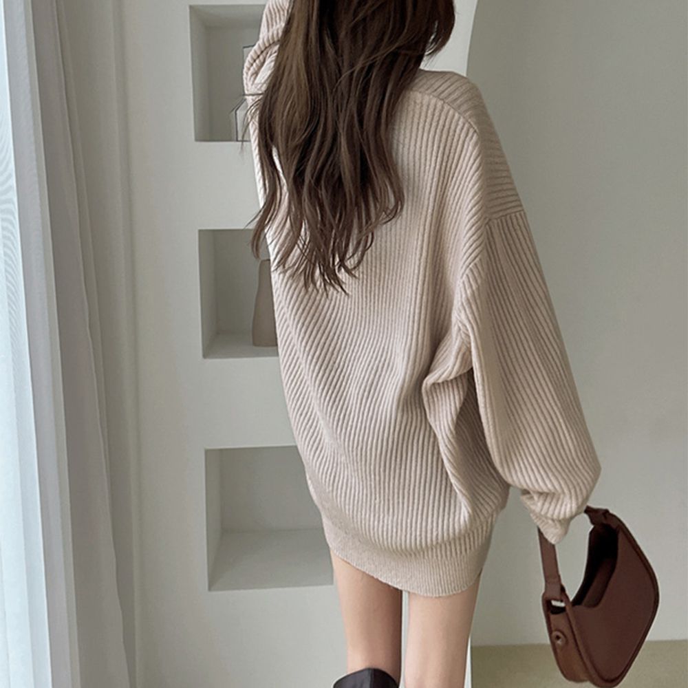 熱銷款 大圓領羅紋修身針織上衣-淺米 (F)