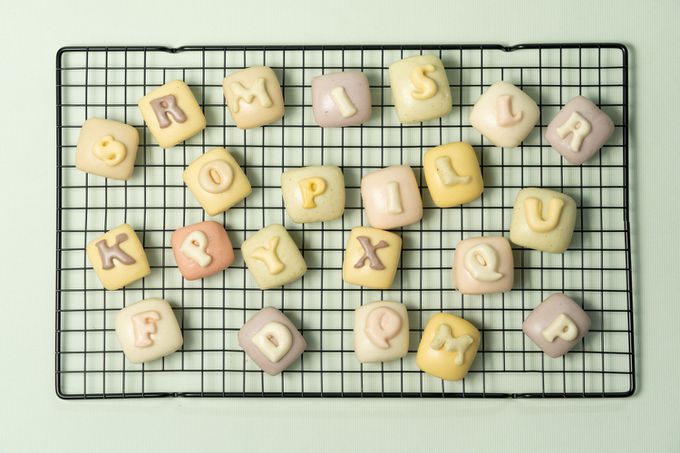 老甜媽手工饅頭 - 英文字母趣味小饅頭-350g