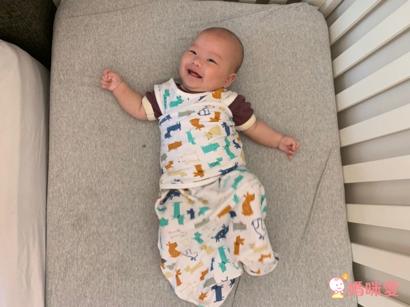 美國 Summer Infant 懶人包巾 ❤ 獨家優惠兩件95折再送奶嘴鏈