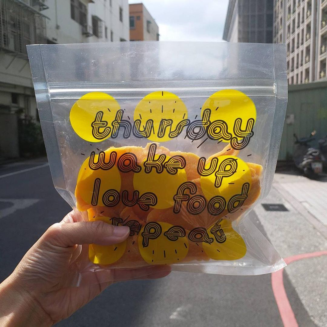 BT21新上市！【PlayBag 瘋狂小袋】抗菌繽紛夾鏈袋/密實袋