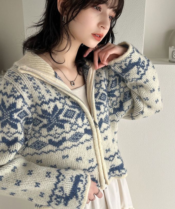 日本 Classical Elf - mily bilet 北歐雪花氛圍短版針織外套-米x藍