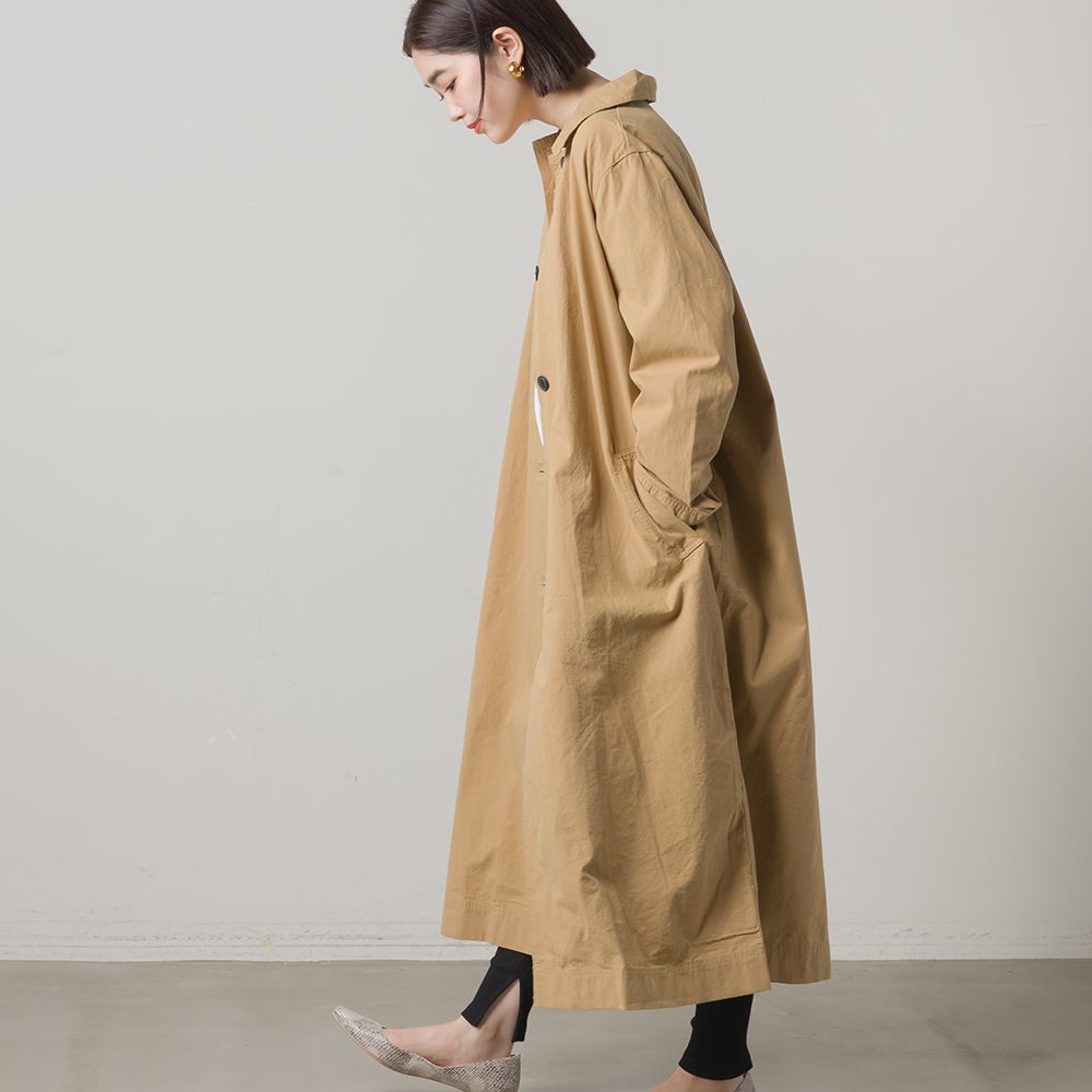 日本 OMNES - 純棉翻領長版風衣外套-櫻花粉