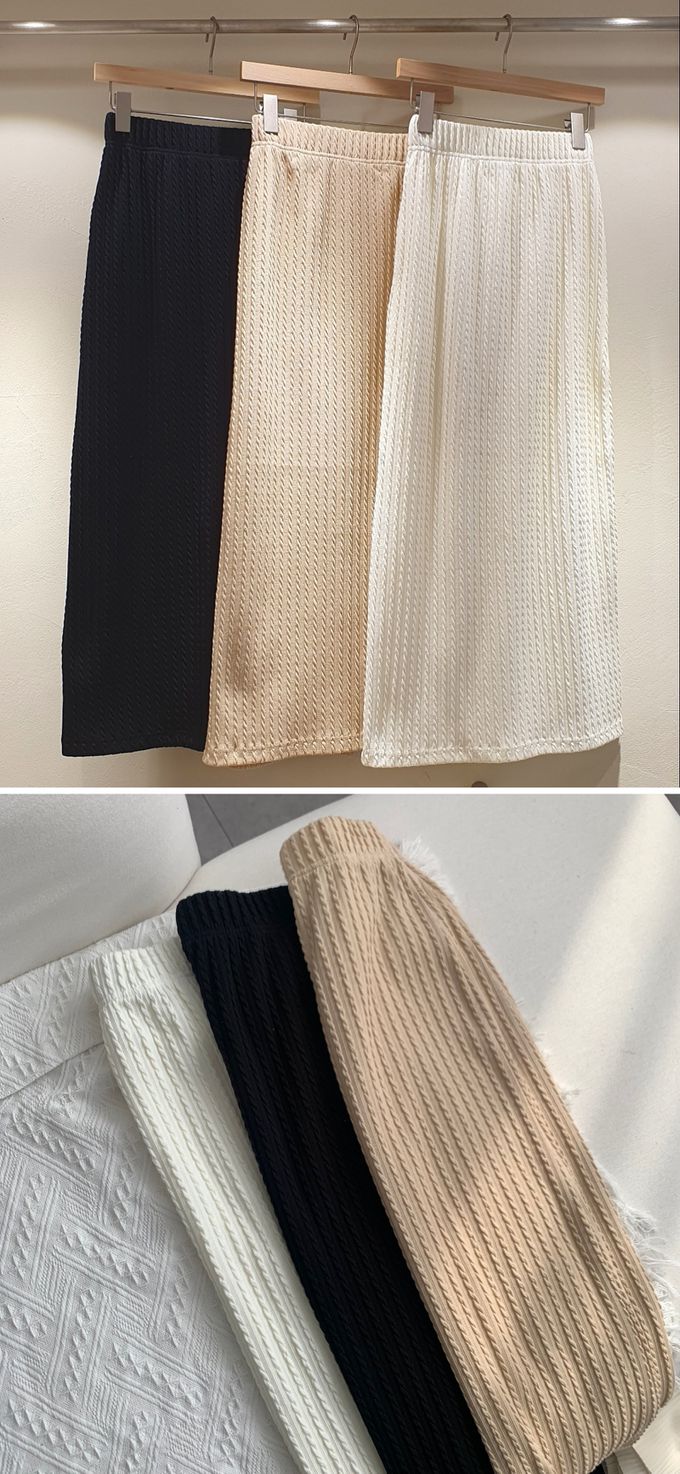 韓國 LANDING - 鬆緊腰麻花紋修身長裙-淺卡其 (FREE)