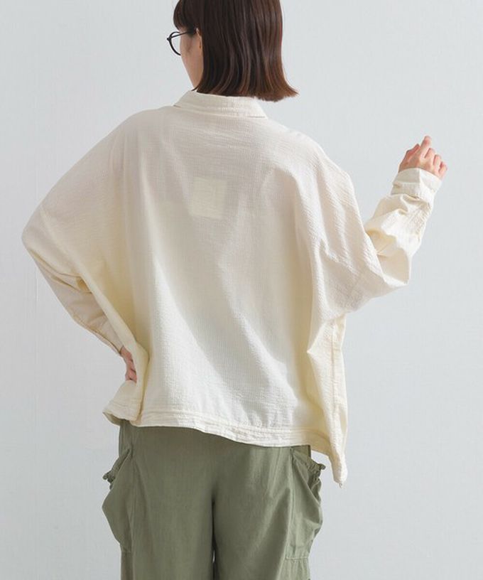 日本 Lupilien - 復古紋理率性抽繩純棉落肩襯衫-綠