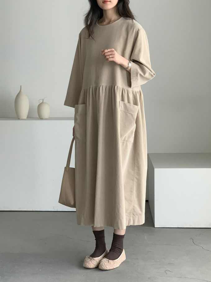 韓國女裝連線 - 極簡大口袋燈芯絨連身洋裝-米杏 (FREE)