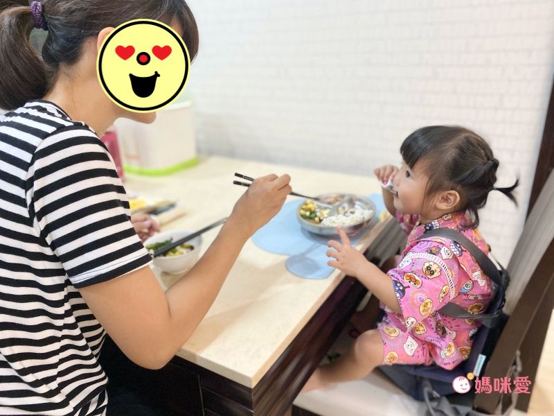 史上最低價！市面最輕巧【義大利 bombol】秒收攜帶式餐椅