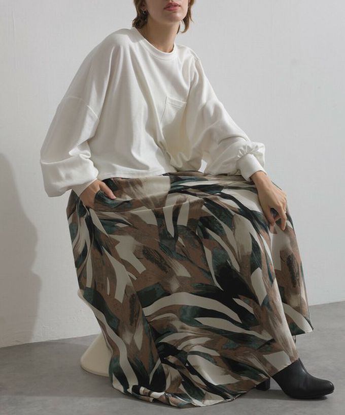 日本 Lupilien - 油畫線條感印花飄逸長裙(附口袋)-綠棕系