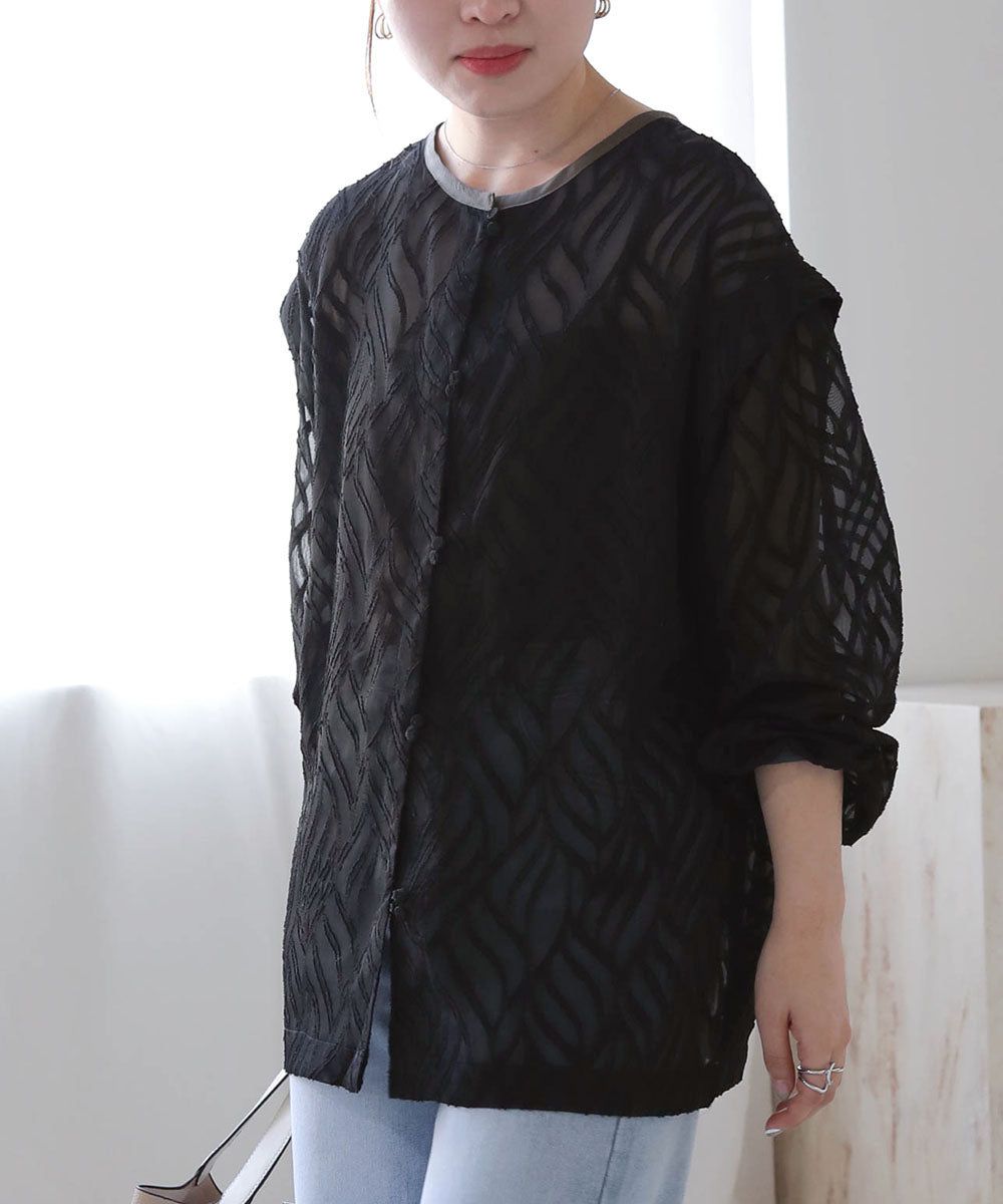 日本 Bab - 波浪紋透感排釦襯衫-米杏