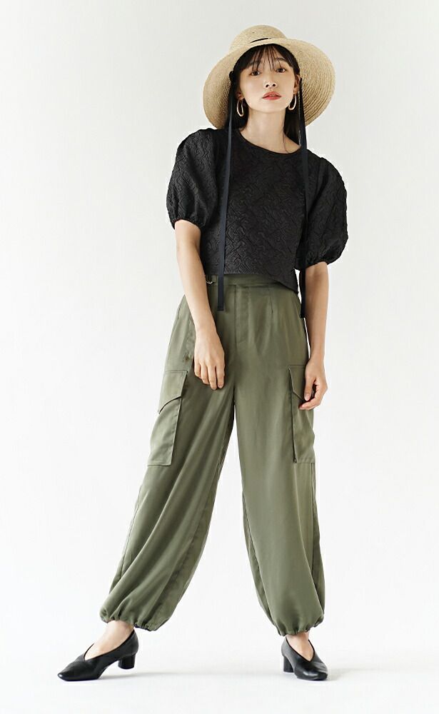 日本 zootie - 優雅歐風壓紋泡泡短袖上衣-象牙杏