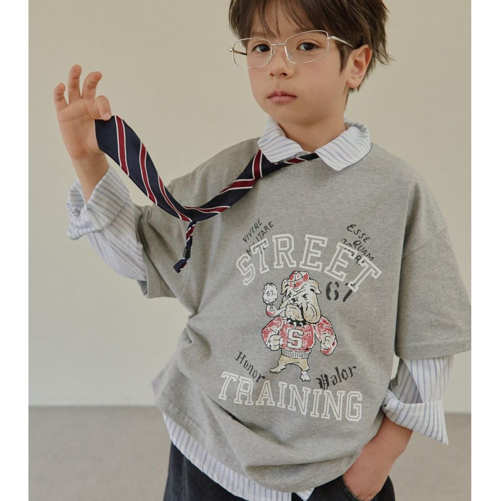 HIKIKI 街頭風鬥牛犬圖案短袖上衣-淺灰