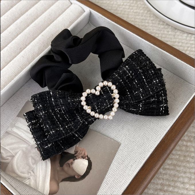 Love, Charlotte - 典雅淑女珍珠鑲邊毛呢蝴蝶結抓夾+愛心珍珠點綴蝴蝶結髮圈-袋裝