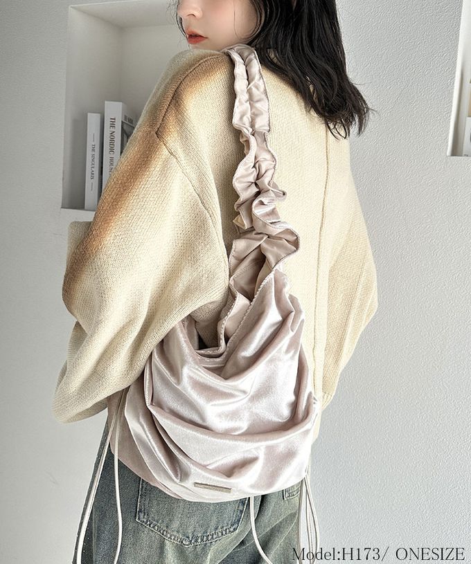 日本 Classical Elf - mily bilet 時尚絲絨皺摺肩背包-香檳米