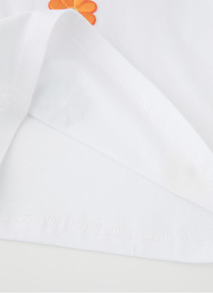 韓國 OZKIZ - 小花印刺繡短袖上衣-白